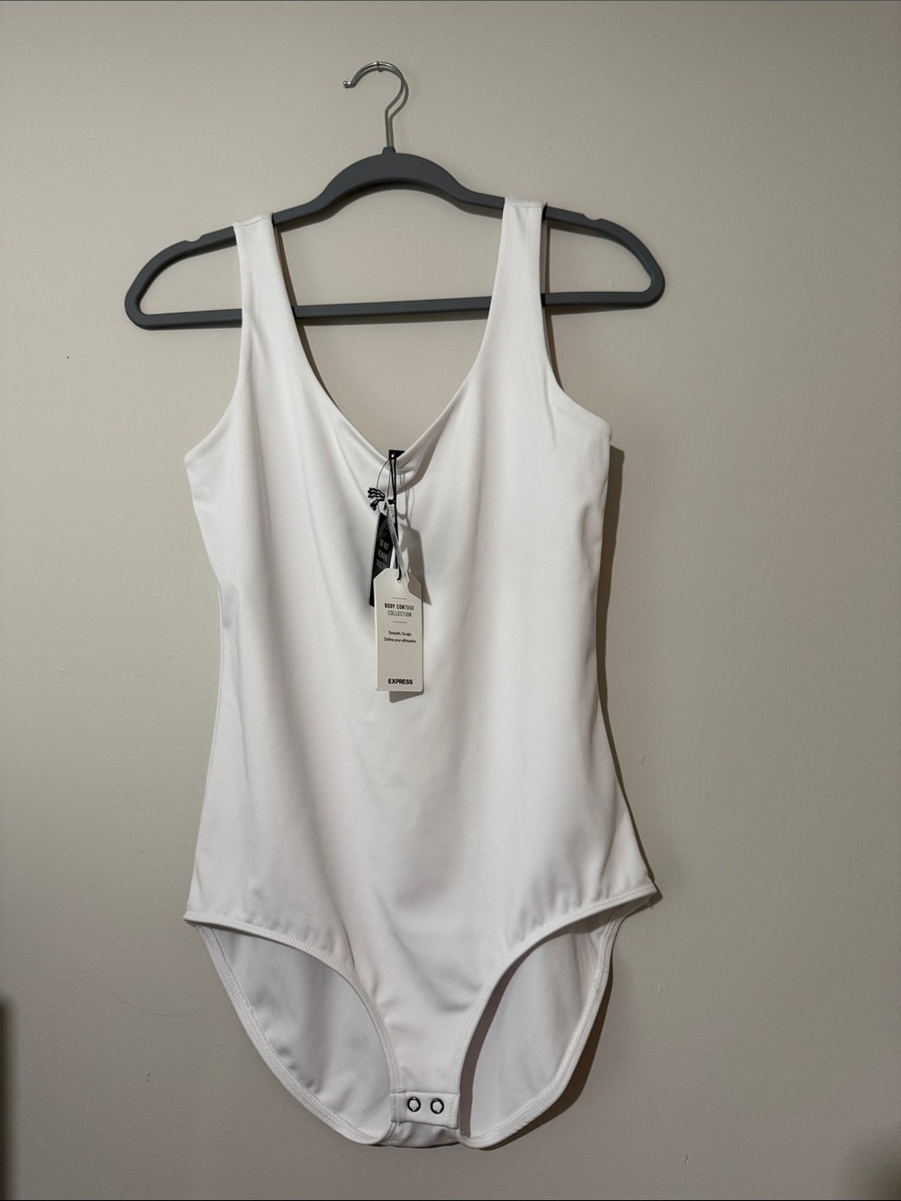 Express White Scoop Neck Bodysuit